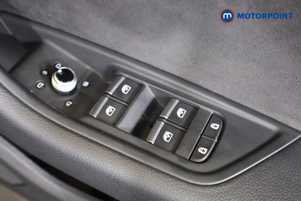Audi A4 Black Edition Automatic Petrol Estate - Stock Number (1541567) - 9th supplementary image