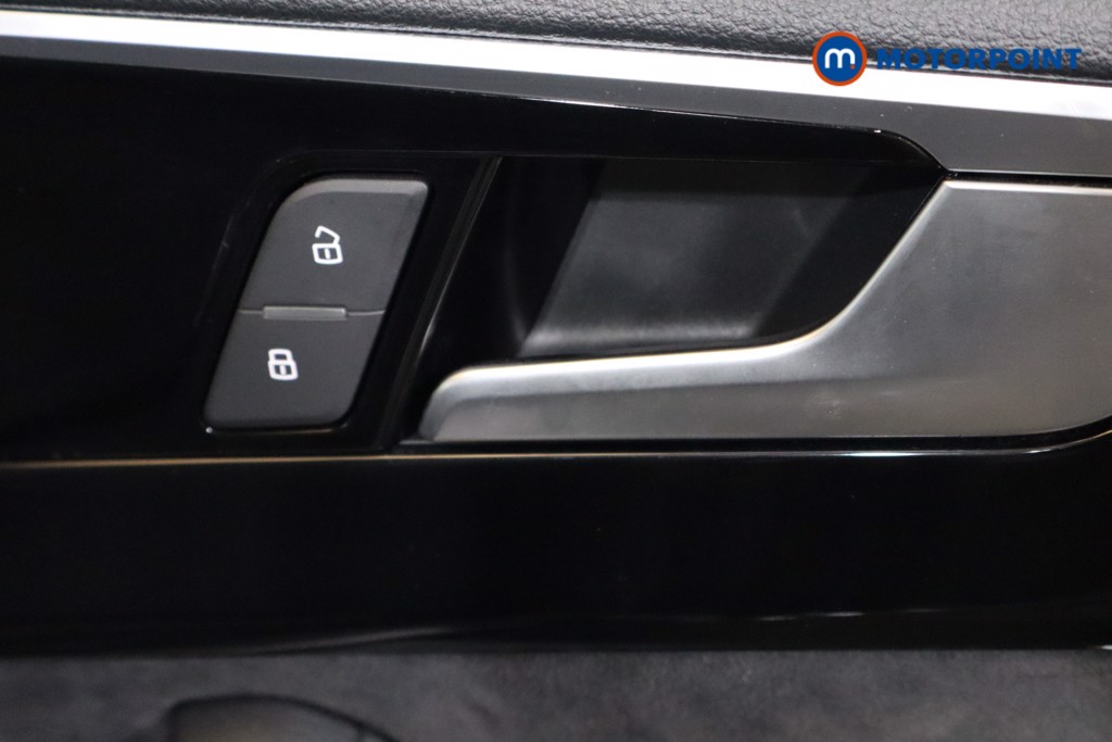 Audi A4 Black Edition Automatic Petrol Estate - Stock Number (1541567) - 10th supplementary image