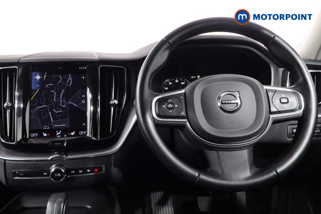 Volvo Xc60 Momentum Automatic Petrol SUV - Stock Number (1541575) - 3rd supplementary image