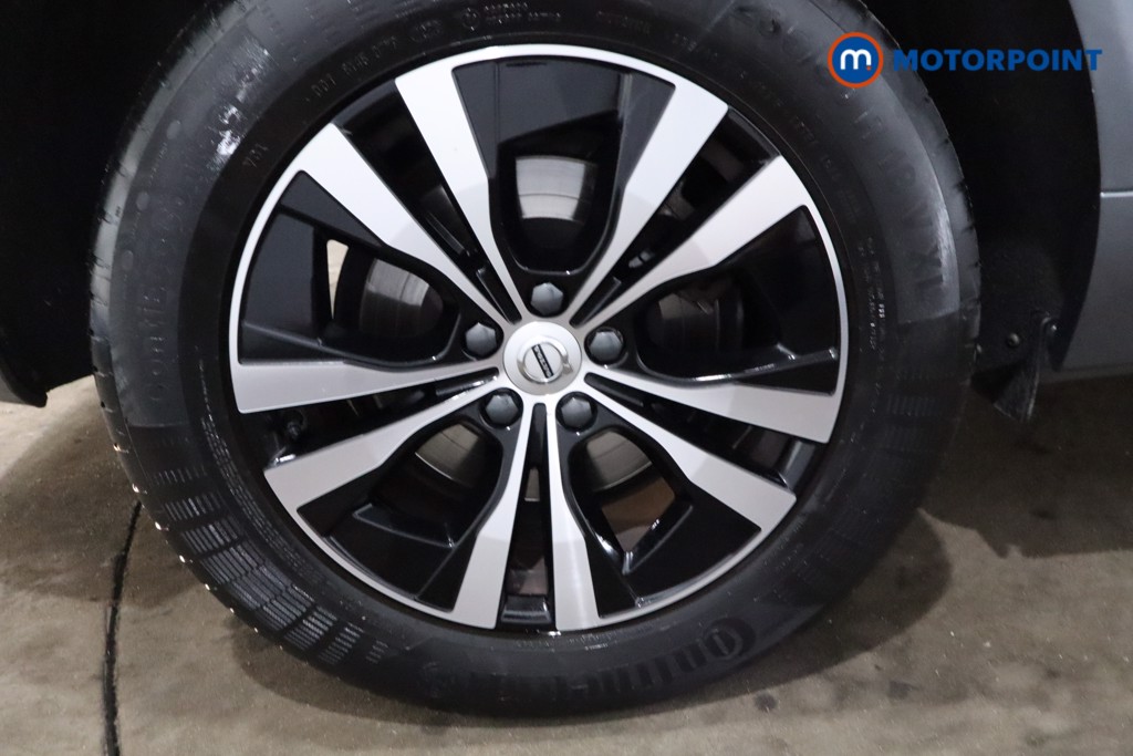 Volvo Xc60 Momentum Automatic Petrol SUV - Stock Number (1541575) - 12th supplementary image