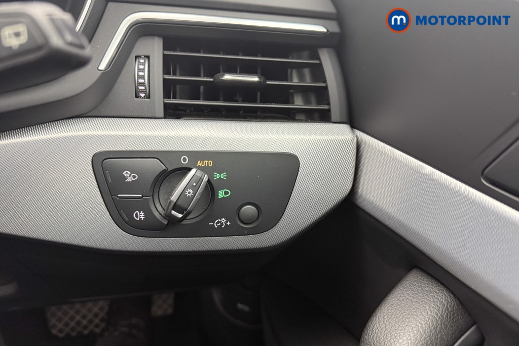 Audi A4 Allroad Sport Automatic Petrol Estate - Stock Number (1541577) - 10th supplementary image