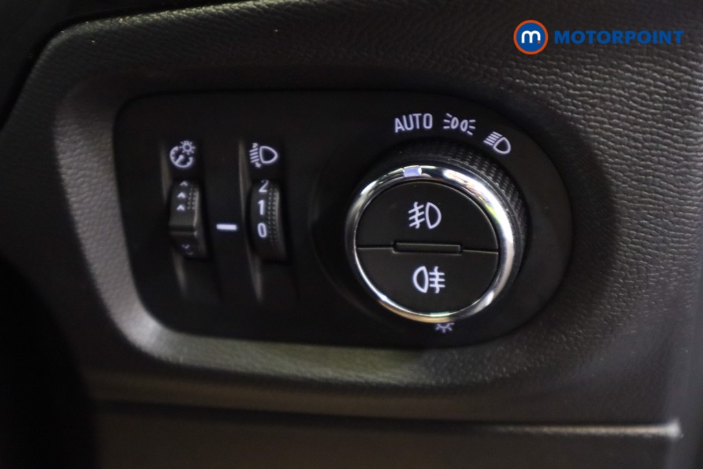 Vauxhall Corsa GS Manual Petrol Hatchback - Stock Number (1541773) - 8th supplementary image