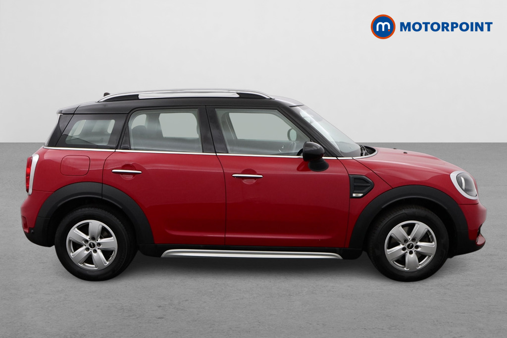 Mini Countryman Cooper Classic Manual Petrol SUV - Stock Number (1542095) - Drivers side