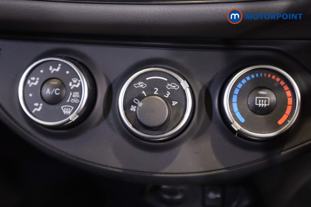 Toyota Yaris Icon Tech Manual Petrol Hatchback - Stock Number (1542160) - 5th supplementary image