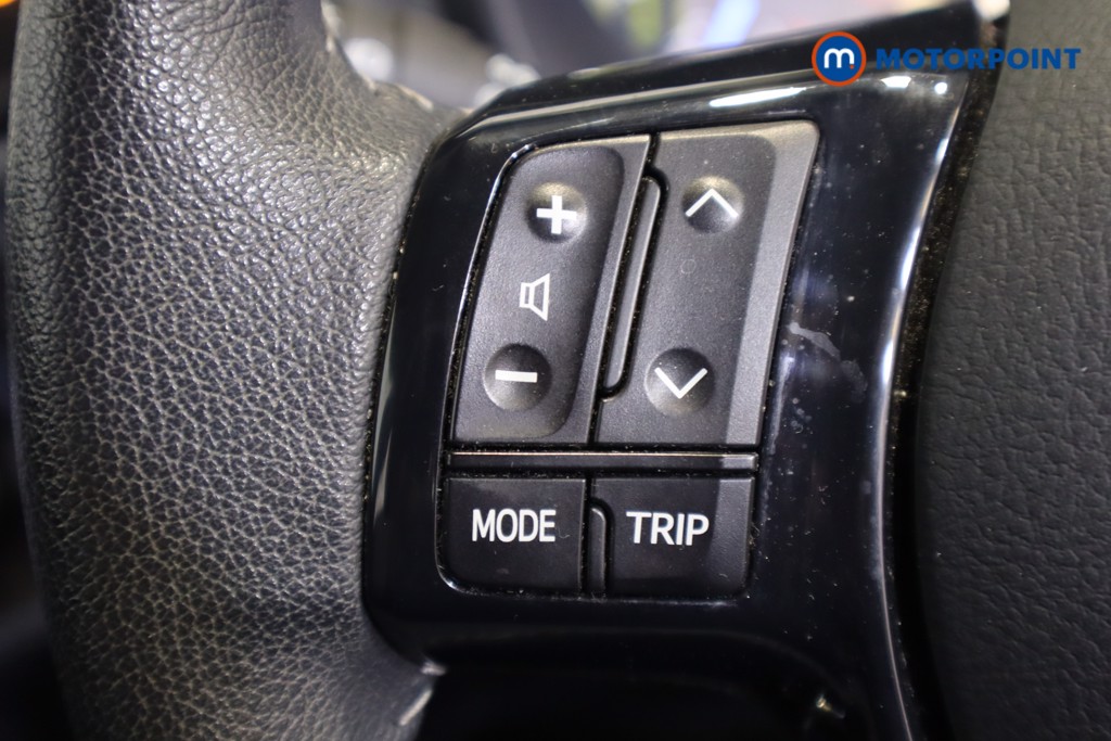 Toyota Yaris Icon Tech Manual Petrol Hatchback - Stock Number (1542160) - 8th supplementary image