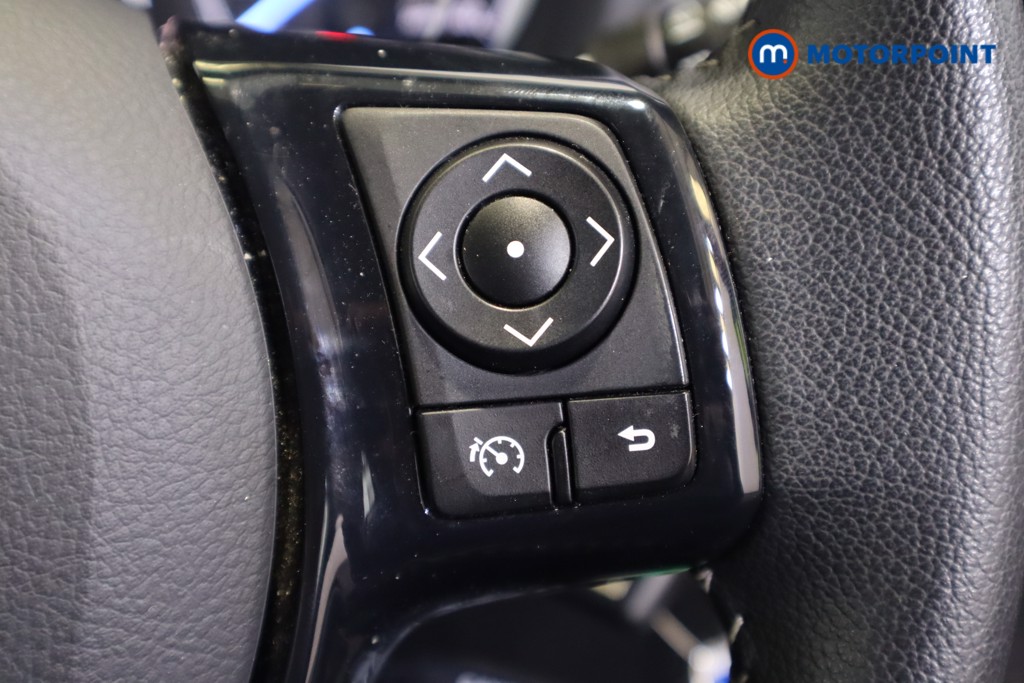 Toyota Yaris Icon Tech Manual Petrol Hatchback - Stock Number (1542160) - 9th supplementary image