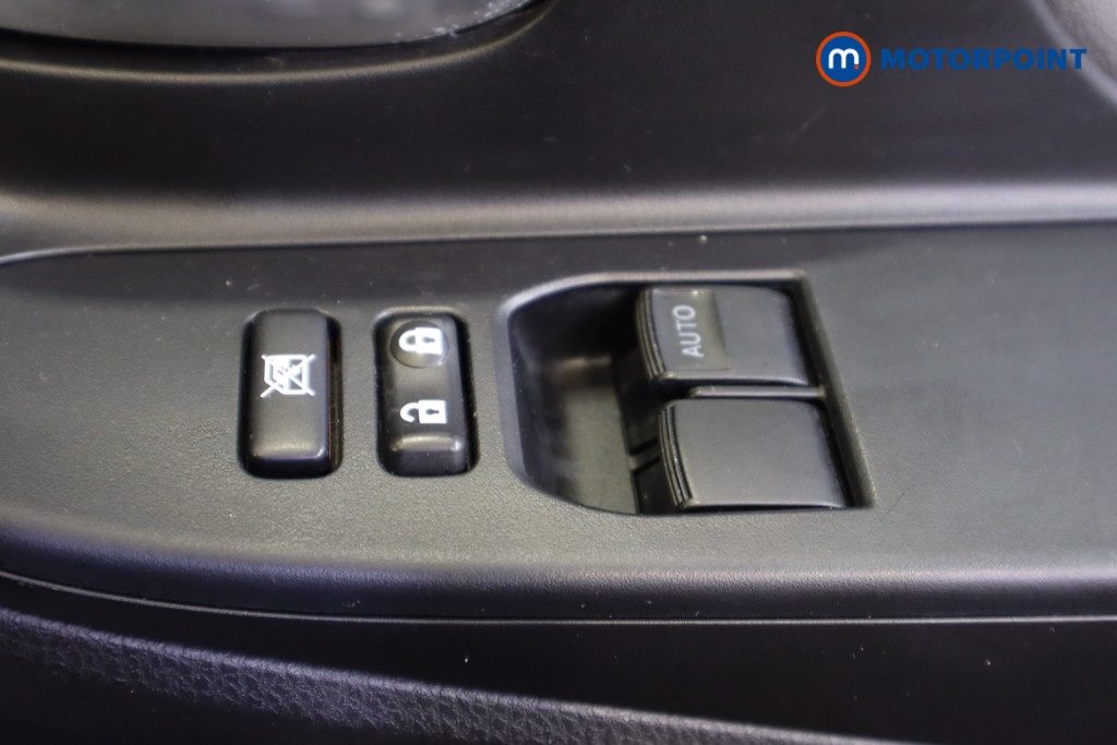 Toyota Yaris Icon Tech Manual Petrol Hatchback - Stock Number (1542160) - 13th supplementary image