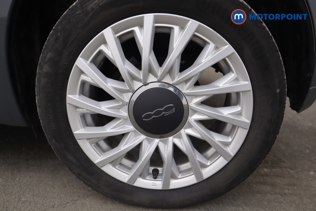 Fiat 500 Dolcevita Manual Petrol-Electric Hybrid Convertible - Stock Number (1542195) - 8th supplementary image