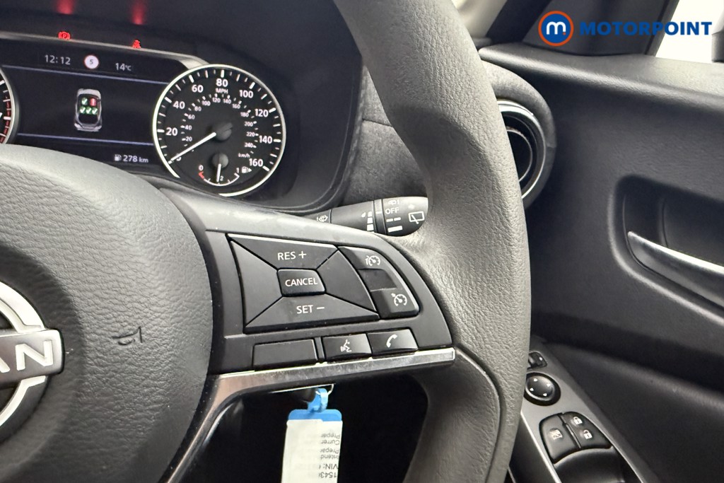 Nissan Juke Acenta Premium Manual Petrol SUV - Stock Number (1543081) - 11th supplementary image