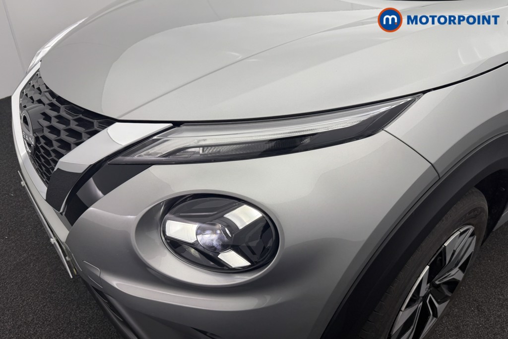 Nissan Juke Acenta Premium Manual Petrol SUV - Stock Number (1543081) - 17th supplementary image