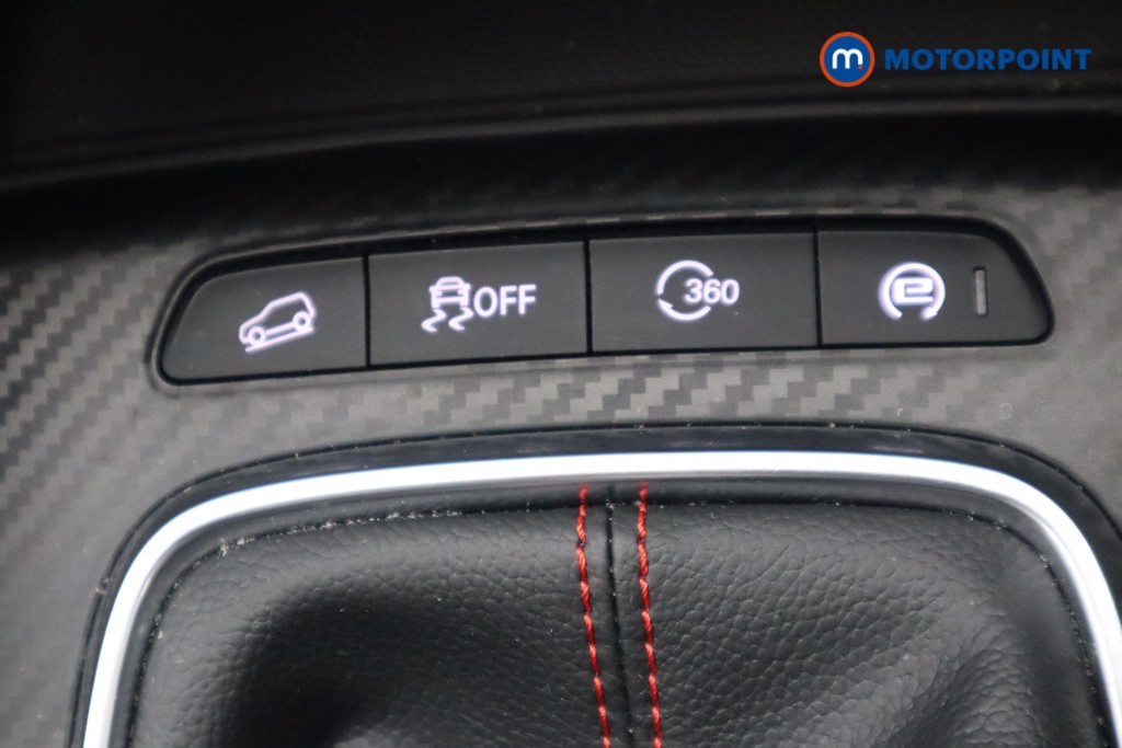 Mg Motor Uk ZS Exclusive Manual Petrol SUV - Stock Number (1543159) - 9th supplementary image