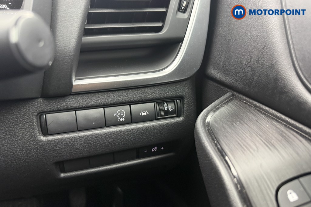 Nissan Qashqai Acenta Premium Automatic Petrol SUV - Stock Number (1543376) - 10th supplementary image