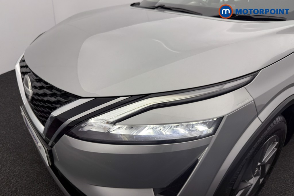 Nissan Qashqai Acenta Premium Automatic Petrol SUV - Stock Number (1543376) - 16th supplementary image