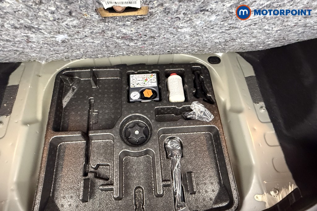 Nissan Qashqai Acenta Premium Automatic Petrol SUV - Stock Number (1543376) - 25th supplementary image