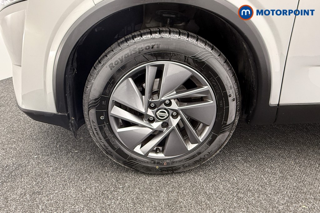 Nissan Qashqai Acenta Premium Automatic Petrol SUV - Stock Number (1543376) - 29th supplementary image