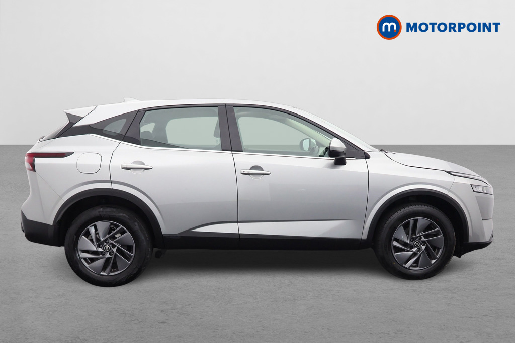 Nissan Qashqai Acenta Premium Automatic Petrol SUV - Stock Number (1543376) - Drivers side