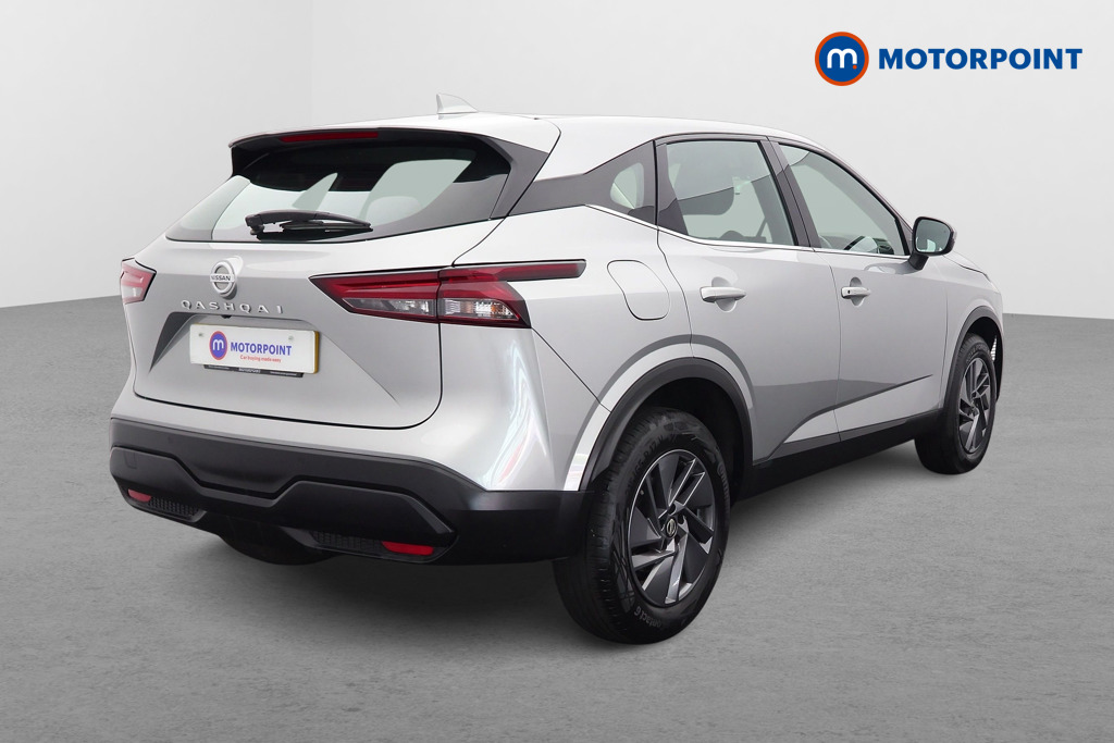 Nissan Qashqai Acenta Premium Automatic Petrol SUV - Stock Number (1543376) - Drivers side rear corner