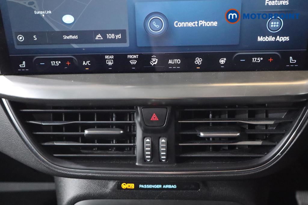 Ford Focus Titanium Automatic Petrol-Electric Hybrid Estate - Stock Number (1543760) - 4th supplementary image