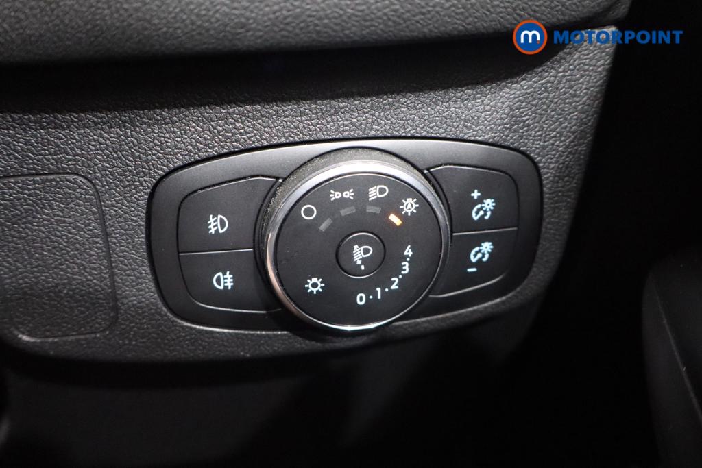 Ford Focus Titanium Automatic Petrol-Electric Hybrid Estate - Stock Number (1543760) - 10th supplementary image