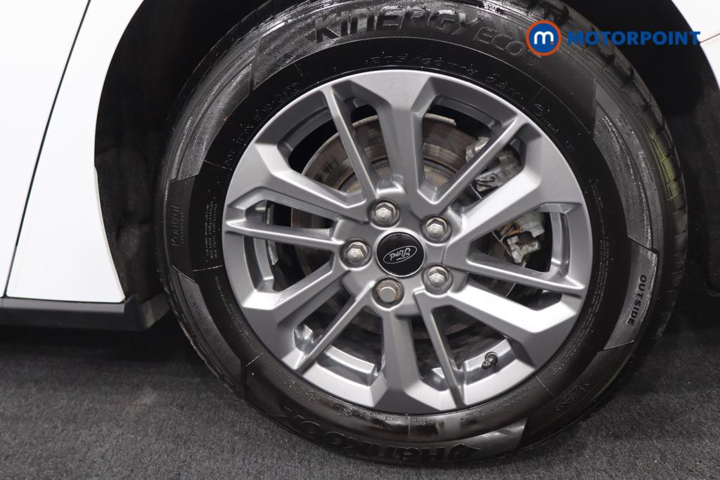 Ford Focus Titanium Automatic Petrol-Electric Hybrid Estate - Stock Number (1543760) - 21st supplementary image
