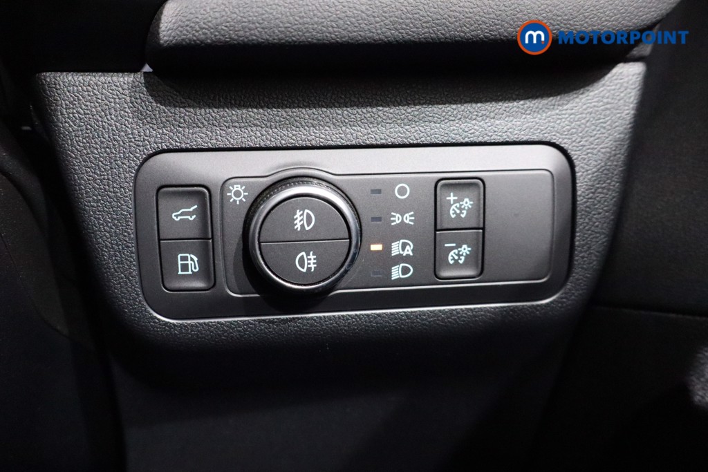 Ford Kuga Black Package Edition Automatic Petrol Plug-In Hybrid SUV - Stock Number (1521849) - 18th supplementary image