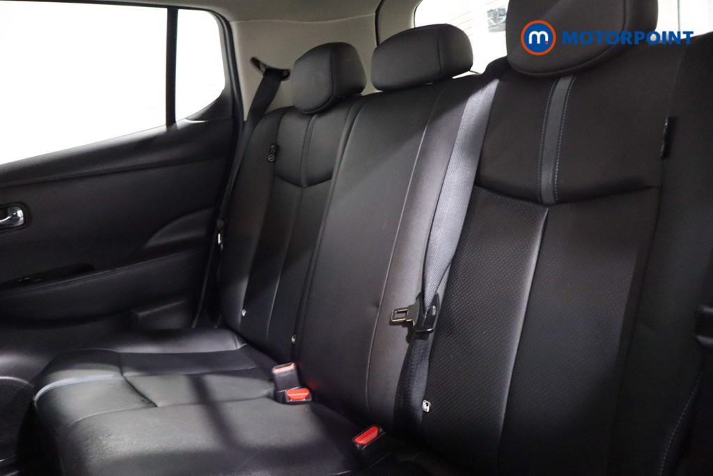 Nissan Leaf Tekna Automatic Electric Hatchback - Stock Number (1535573) - 5th supplementary image