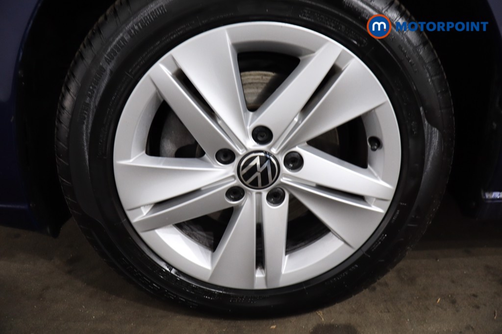 Volkswagen Golf Life Automatic Diesel Hatchback - Stock Number (1536386) - 9th supplementary image