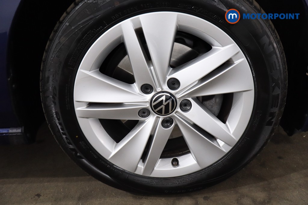 Volkswagen Golf Life Automatic Diesel Hatchback - Stock Number (1536386) - 12th supplementary image