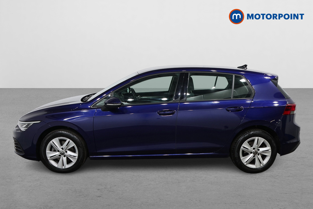 Volkswagen Golf Life Automatic Diesel Hatchback - Stock Number (1536386) - Passenger side