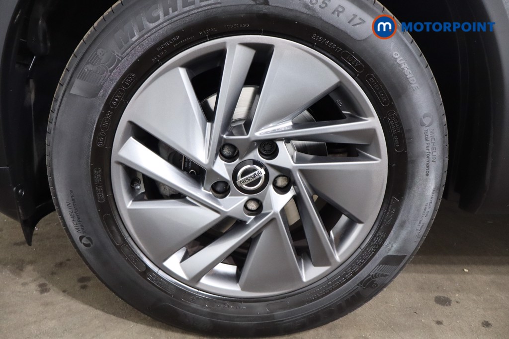 Nissan Qashqai Acenta Premium Automatic Petrol SUV - Stock Number (1539711) - 9th supplementary image