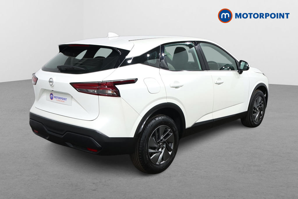 Nissan Qashqai Acenta Premium Automatic Petrol SUV - Stock Number (1539711) - Drivers side rear corner
