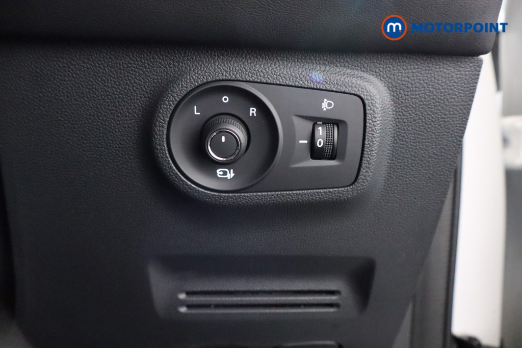 Mg Motor Uk ZS Excite Manual Petrol SUV - Stock Number (1539987) - 5th supplementary image