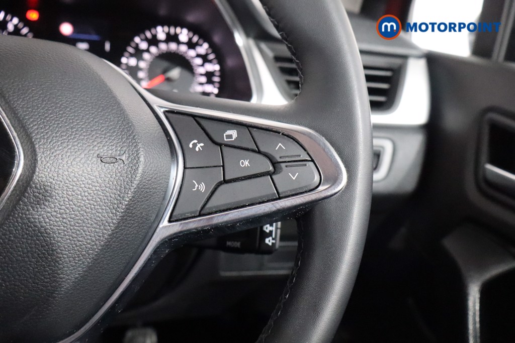 Renault Captur Iconic Manual Petrol SUV - Stock Number (1540179) - 8th supplementary image