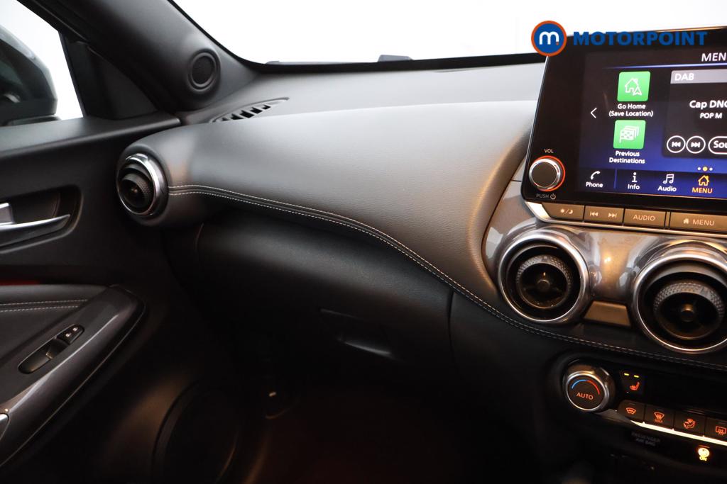 Nissan Juke Tekna Automatic Petrol SUV - Stock Number (1531964) - 7th supplementary image