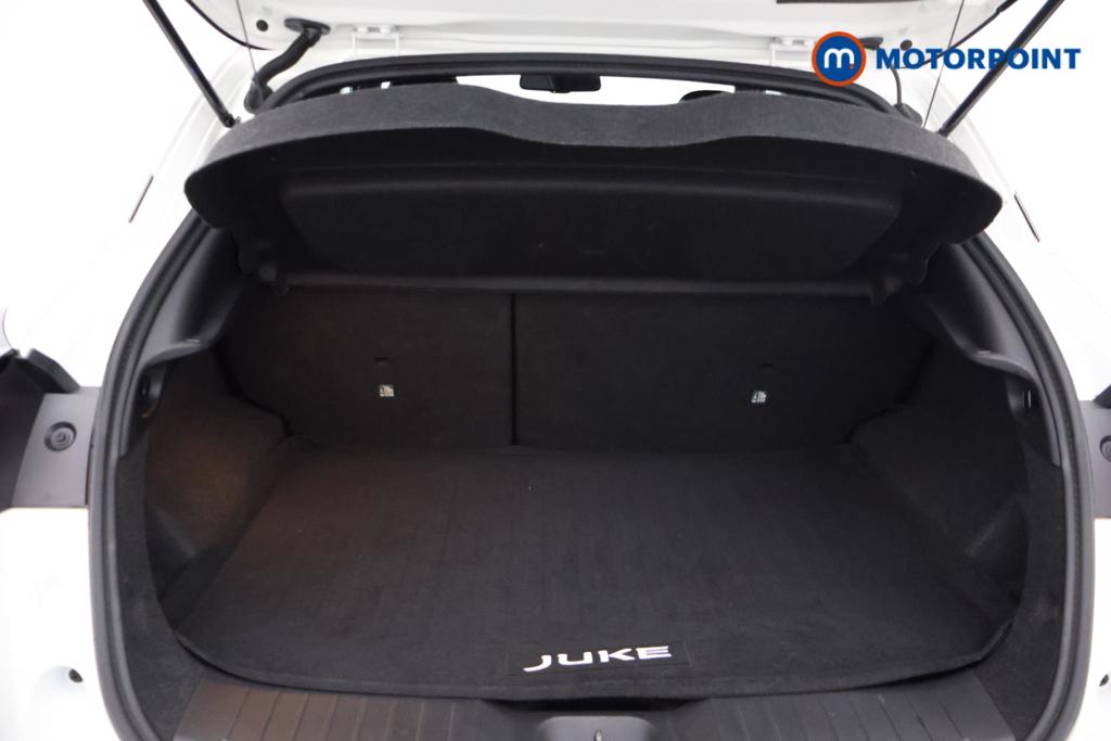 Nissan Juke Tekna Automatic Petrol SUV - Stock Number (1531964) - 17th supplementary image