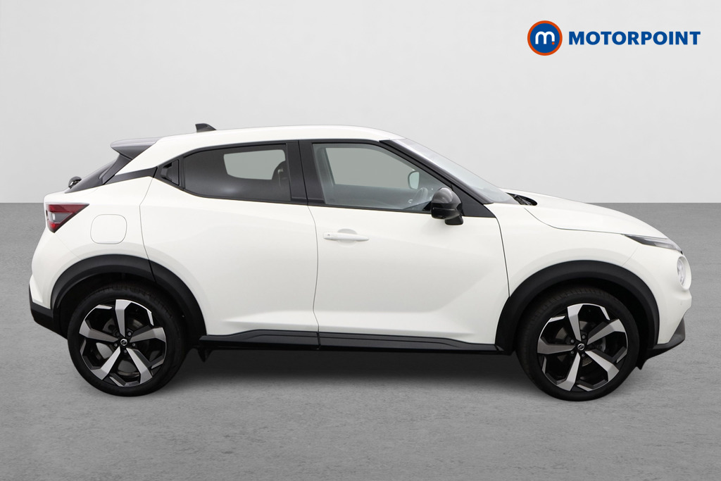 Nissan Juke Tekna Automatic Petrol SUV - Stock Number (1531964) - Drivers side