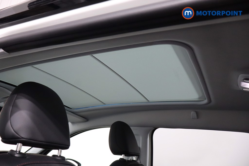 Peugeot 2008 Gt Line Manual Diesel SUV - Stock Number (1537689) - 18th supplementary image