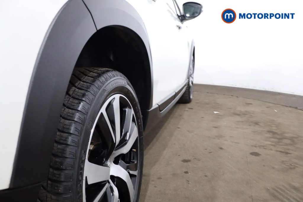 Peugeot 2008 Gt Line Manual Diesel SUV - Stock Number (1537689) - 23rd supplementary image