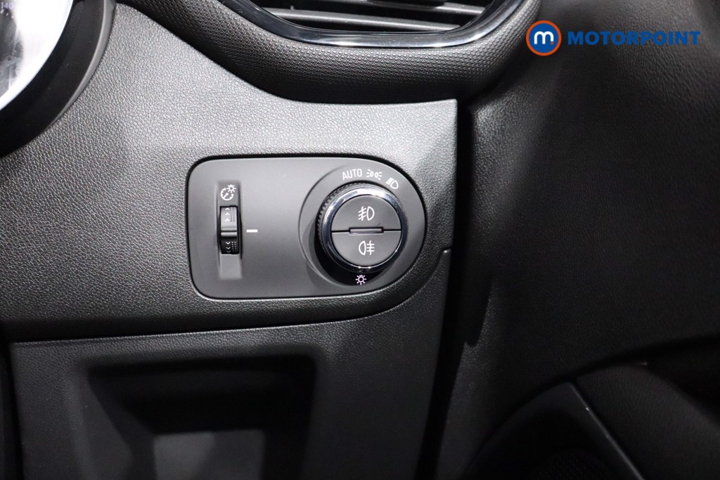 Vauxhall Crossland Ultimate Manual Petrol SUV - Stock Number (1539655) - 18th supplementary image