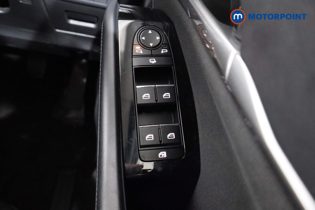 Mazda Cx-30 Se-L Manual Petrol-Electric Hybrid SUV - Stock Number (1541210) - 17th supplementary image