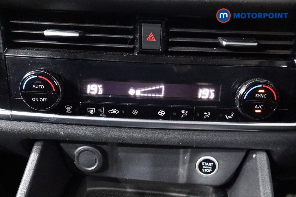 Nissan Qashqai Acenta Premium Automatic Petrol SUV - Stock Number (1541359) - 14th supplementary image