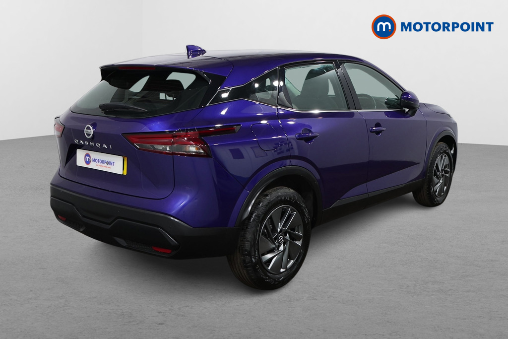 Nissan Qashqai Acenta Premium Automatic Petrol SUV - Stock Number (1541359) - Drivers side rear corner