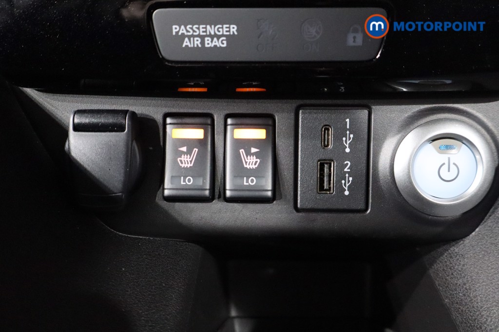 Nissan Leaf Tekna Automatic Electric Hatchback - Stock Number (1542473) - 15th supplementary image