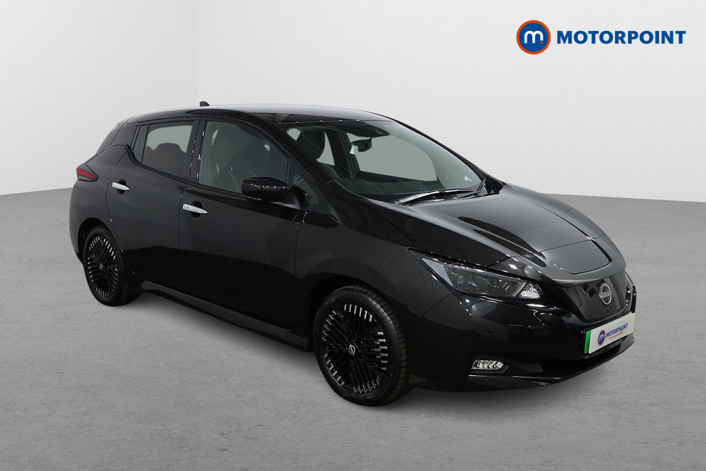 Nissan Leaf Tekna Automatic Electric Hatchback - Stock Number (1542473) - Drivers side front corner