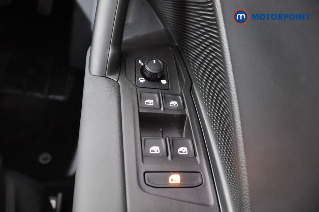 Volkswagen Tiguan Match Automatic Petrol SUV - Stock Number (1542929) - 16th supplementary image