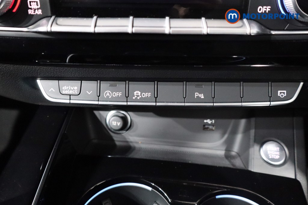 Audi A4 Black Edition Automatic Diesel Saloon - Stock Number (1542938) - 15th supplementary image