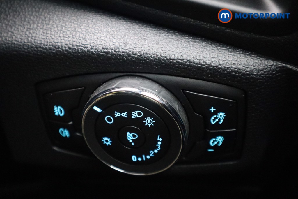 Ford Ecosport Active Manual Petrol SUV - Stock Number (1499621) - 16th supplementary image