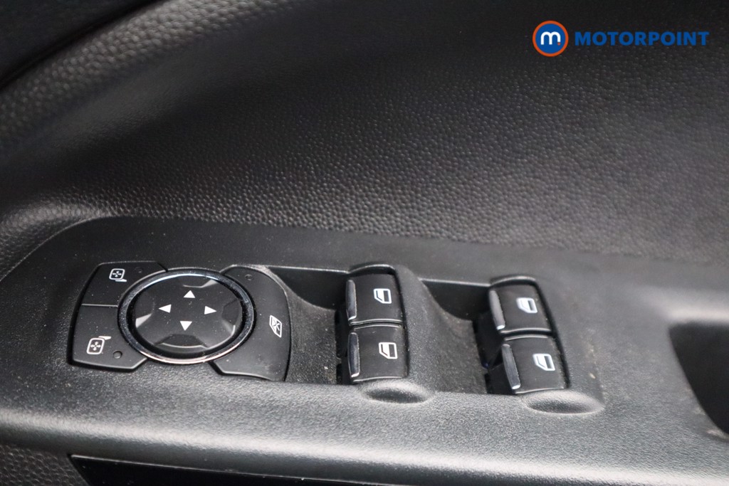 Ford Ecosport Active Manual Petrol SUV - Stock Number (1499621) - 18th supplementary image