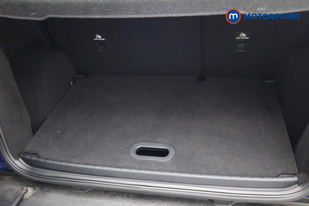 Ford Ecosport Active Manual Petrol SUV - Stock Number (1499621) - 33rd supplementary image