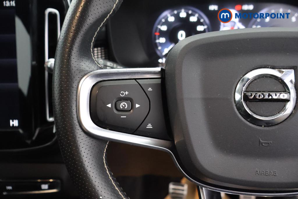 Volvo Xc40 R Design Manual Petrol SUV - Stock Number (1521070) - 2nd supplementary image
